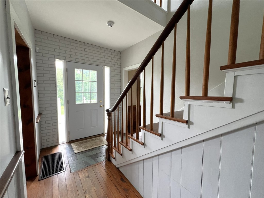 328 Thatcher Rd