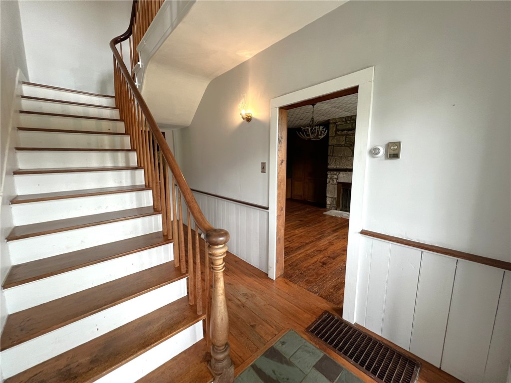 328 Thatcher Rd