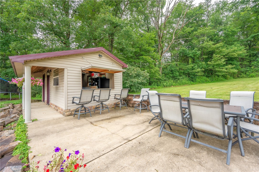 387 George Lane