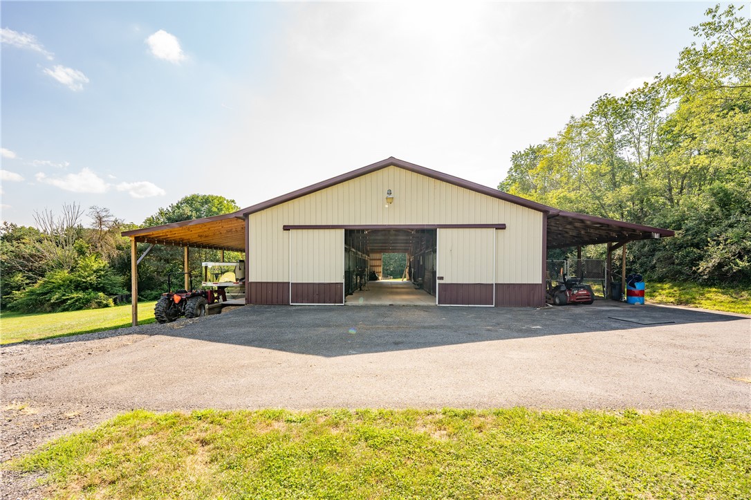 387 George Lane