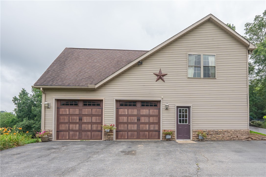 387 George Lane