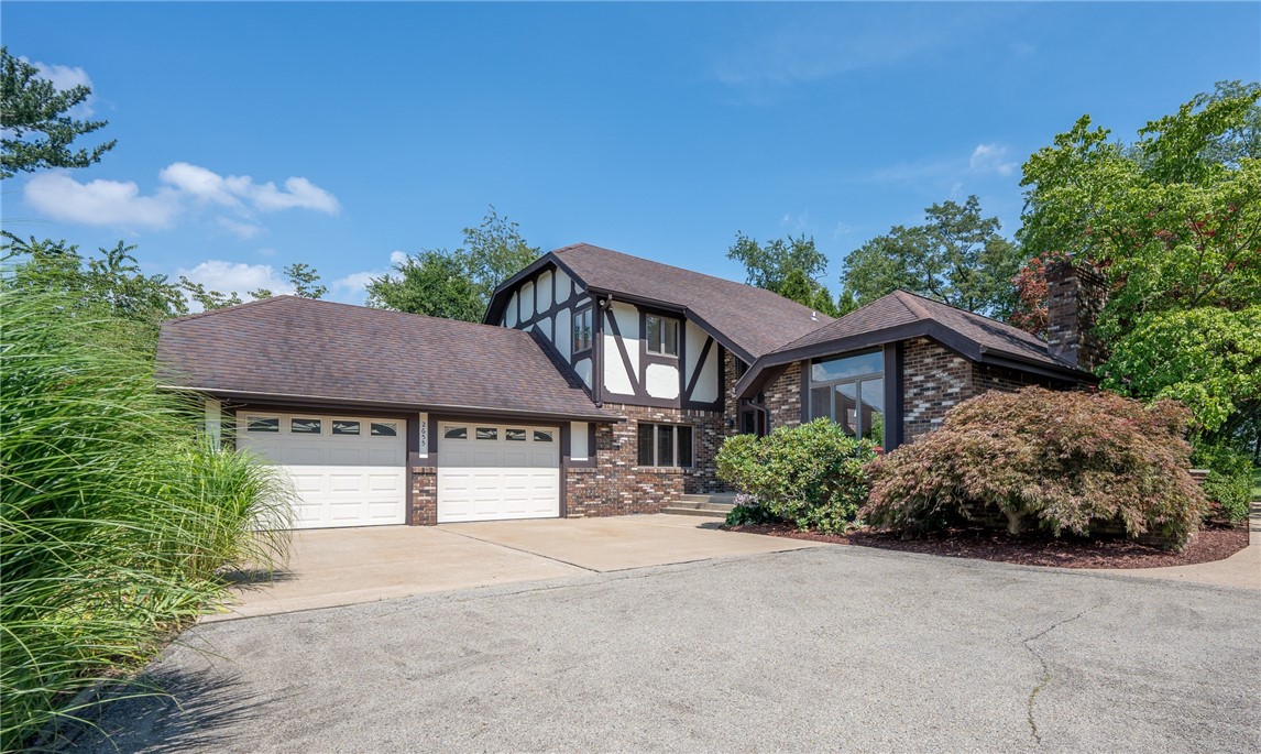 2655 Snyder Lane