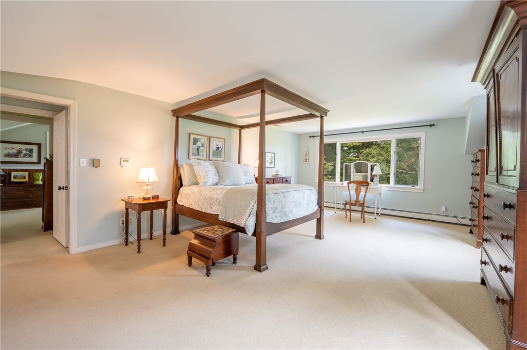 127 Mountain Road