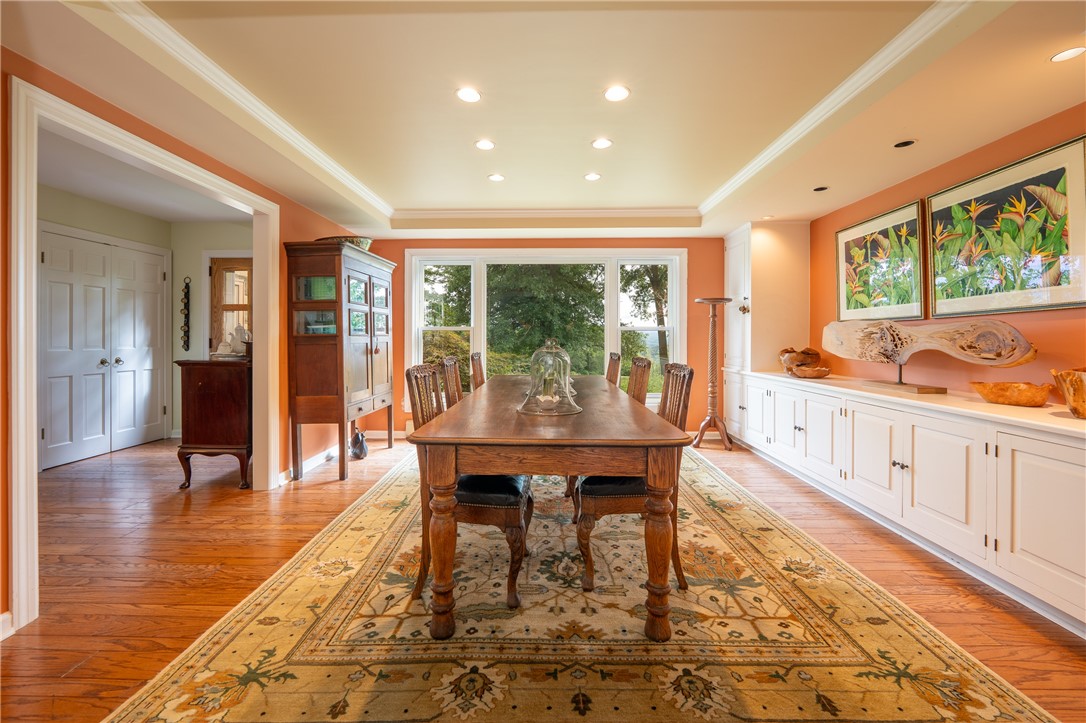 127 Mountain Road