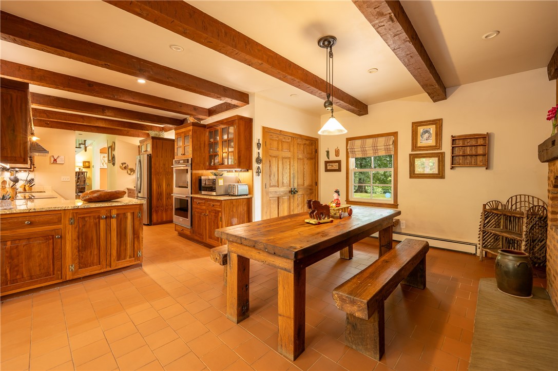 127 Mountain Road