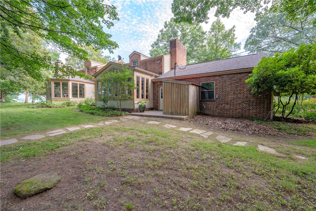 127 Mountain Road