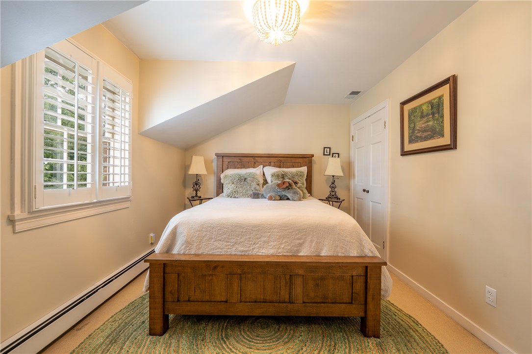 127 Mountain Road