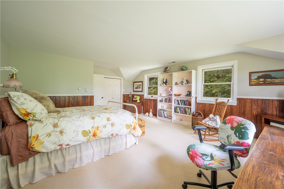 127 Mountain Road