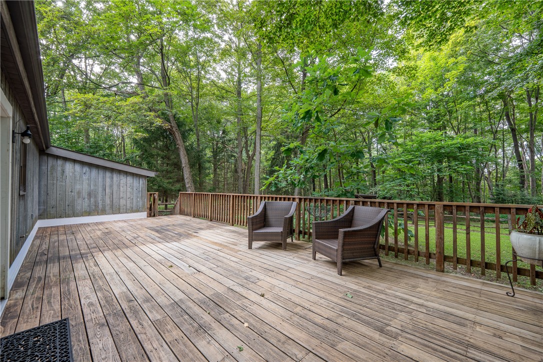 127 Mountain Road