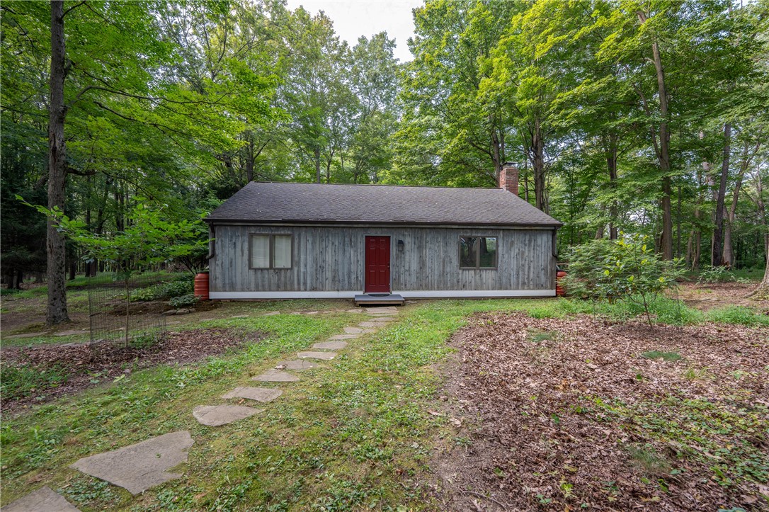127 Mountain Road