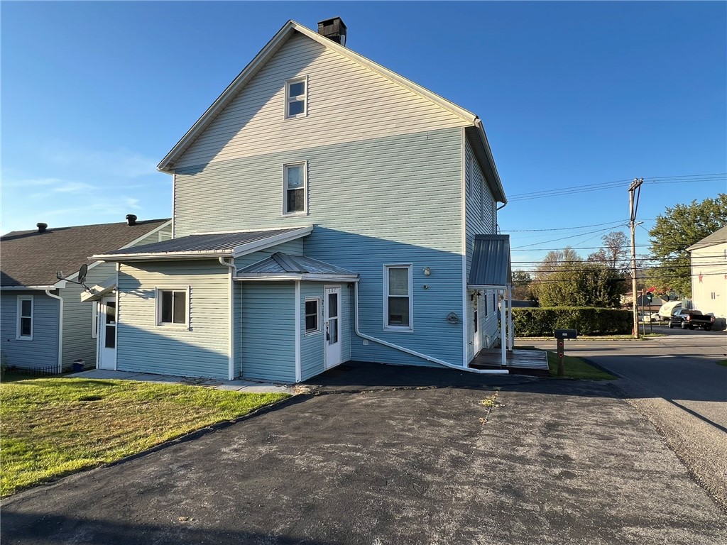 307 Lambert Street