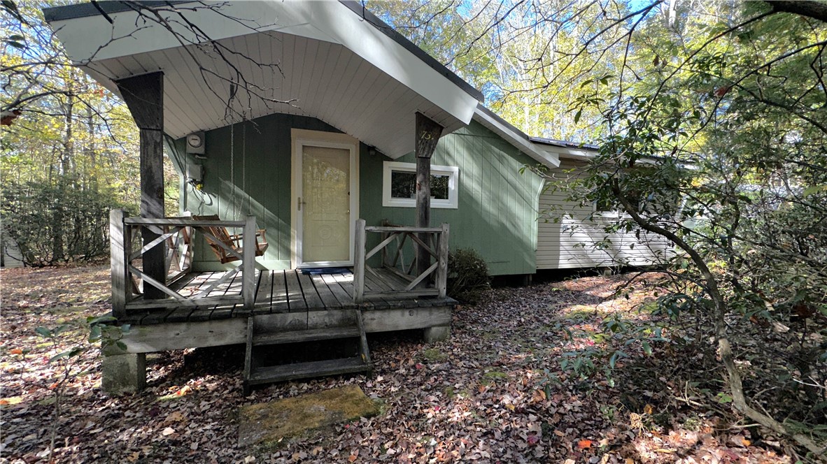 737 Crooked Pine Trail