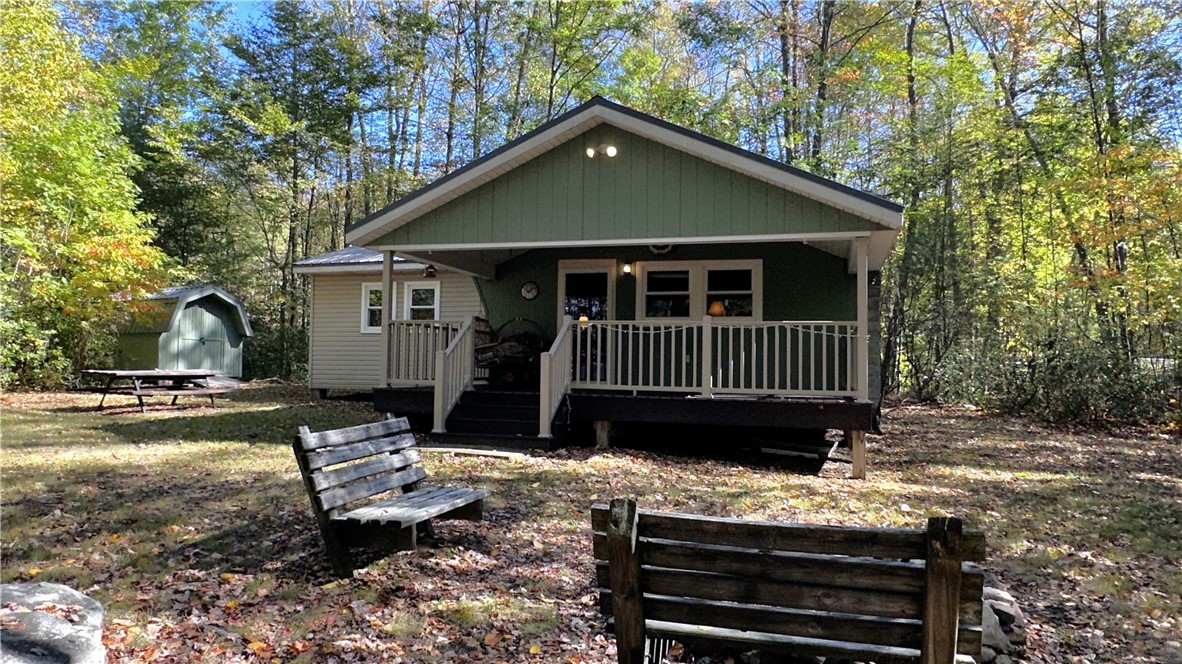 737 Crooked Pine Trail