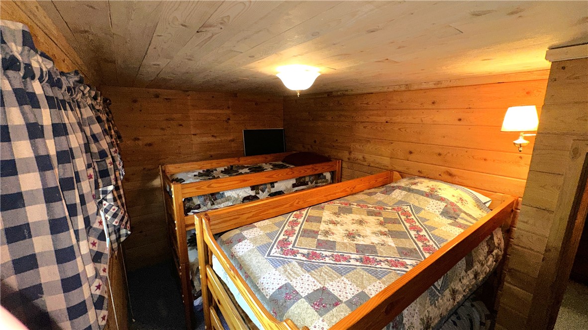 737 Crooked Pine Trail