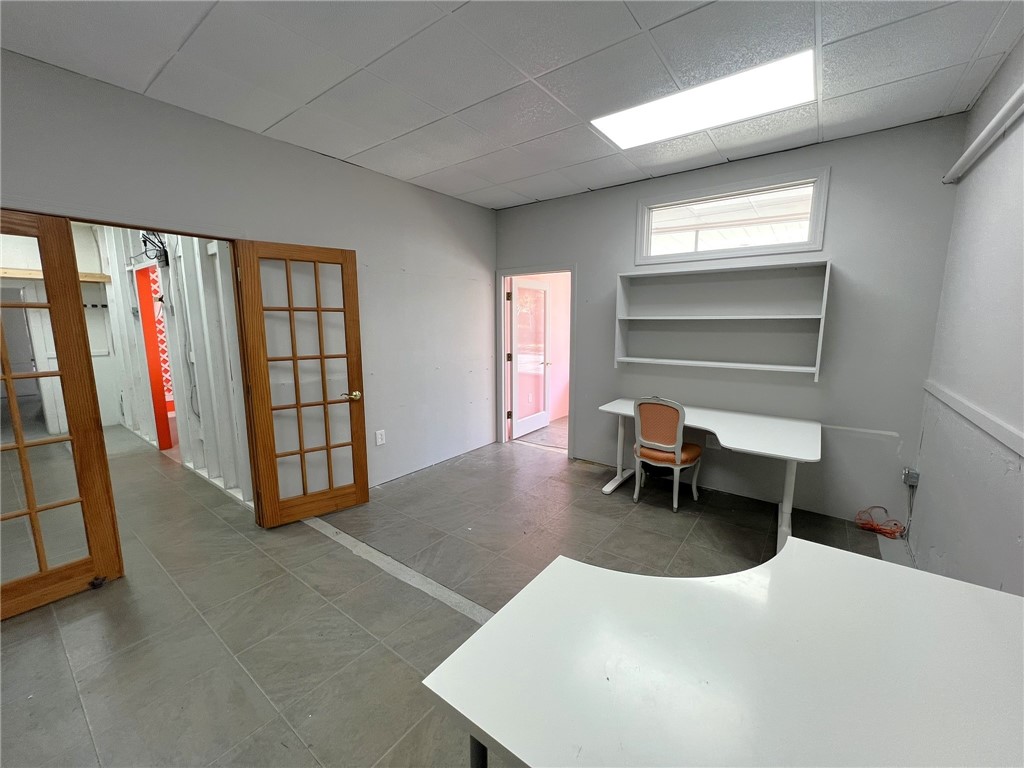 111 N Fairfield Street