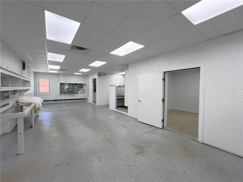 111 N Fairfield Street