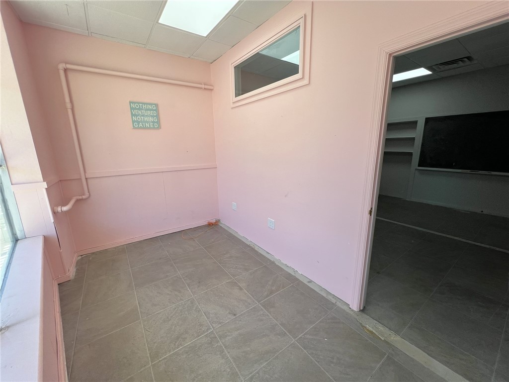 111 N Fairfield Street