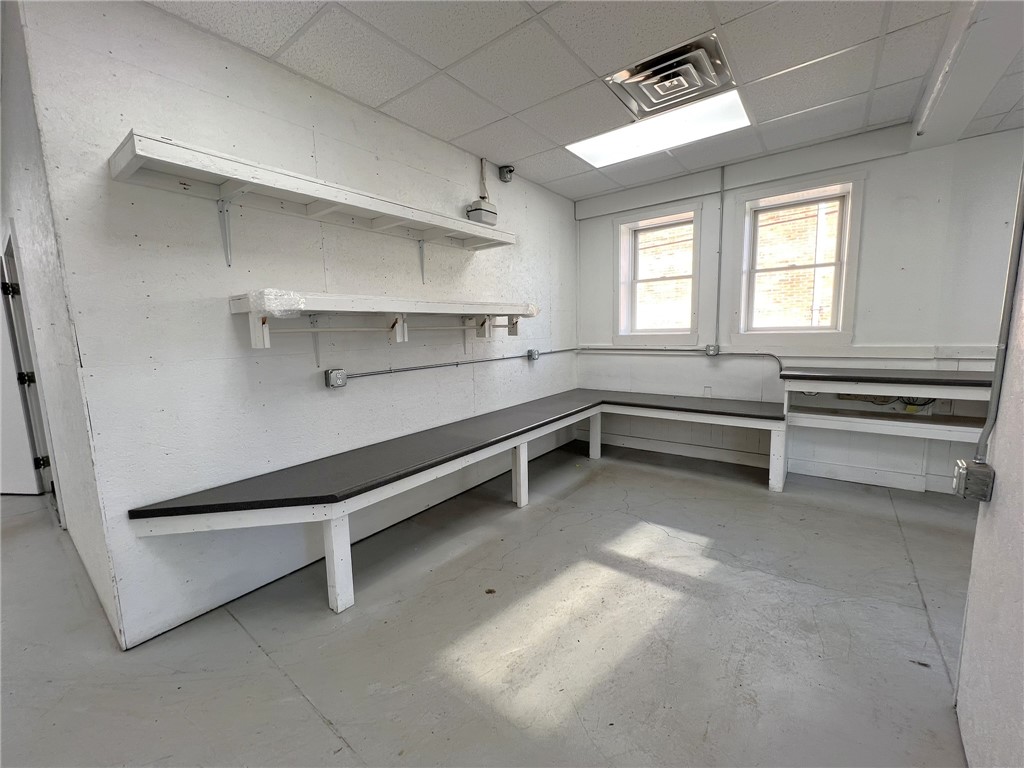 111 N Fairfield Street