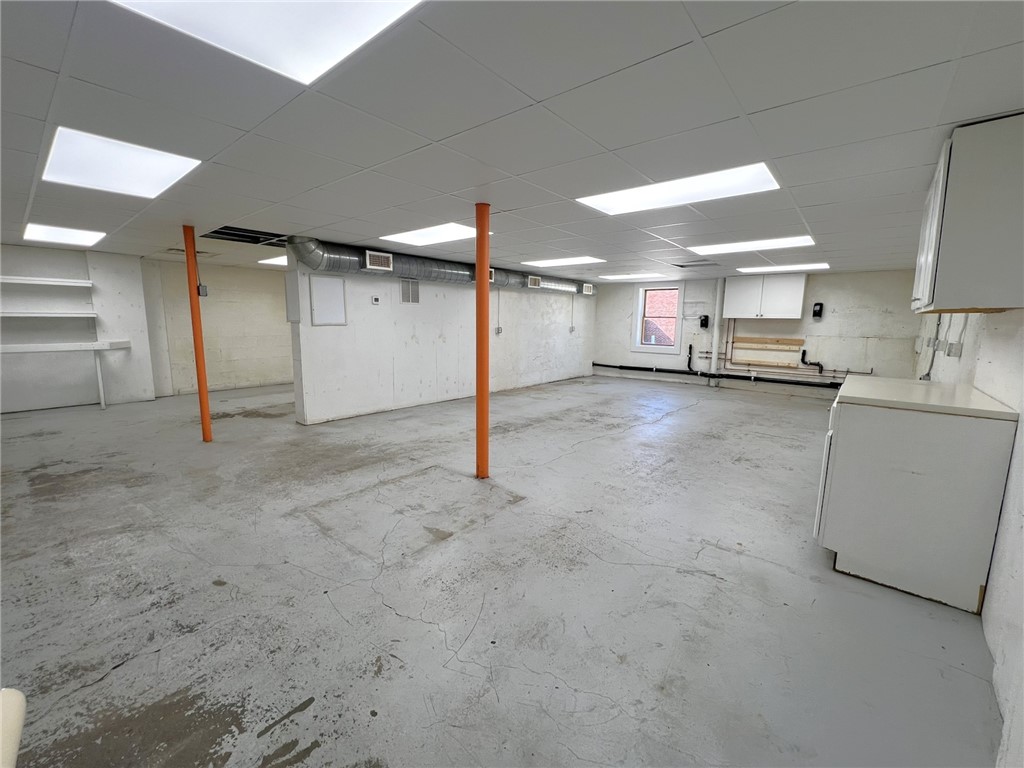 111 N Fairfield Street