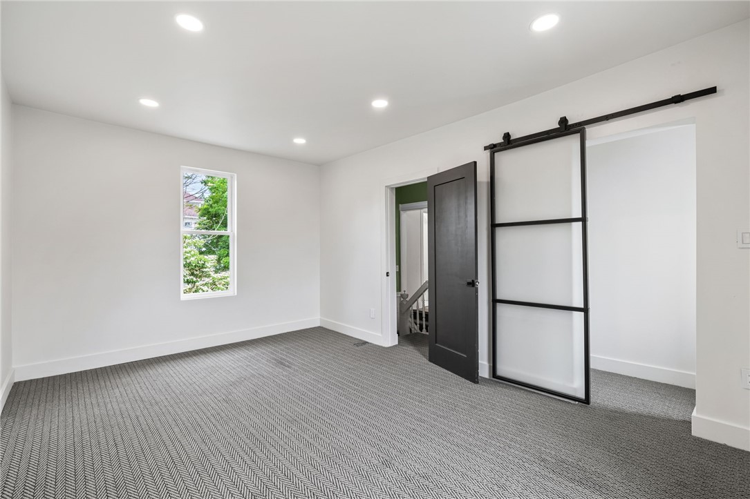 312 N Fairfield Street