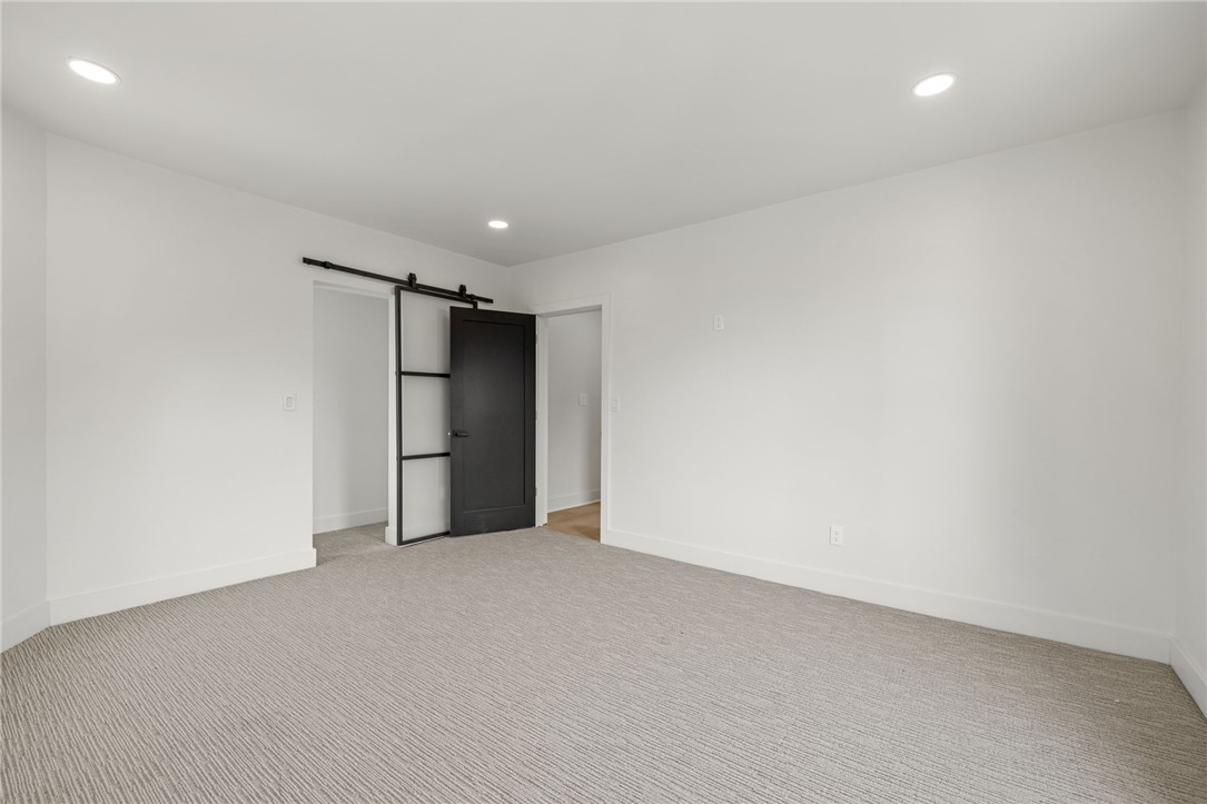 312 N Fairfield Street