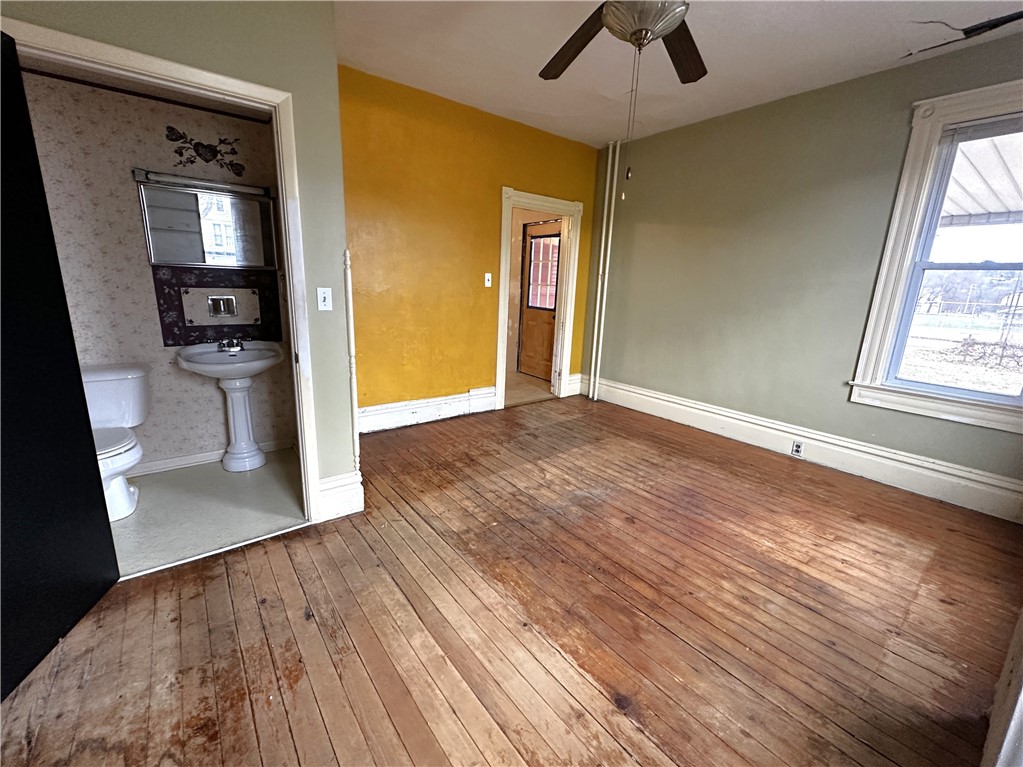 49 E Campbell Street