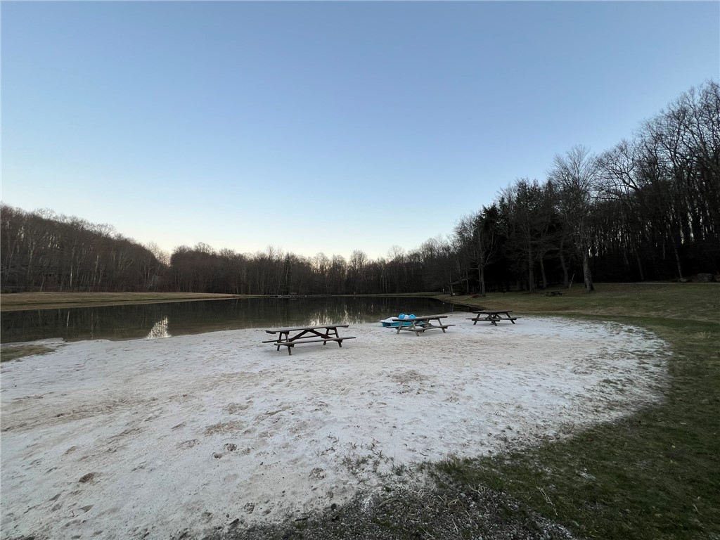 340 W Laurel Lane