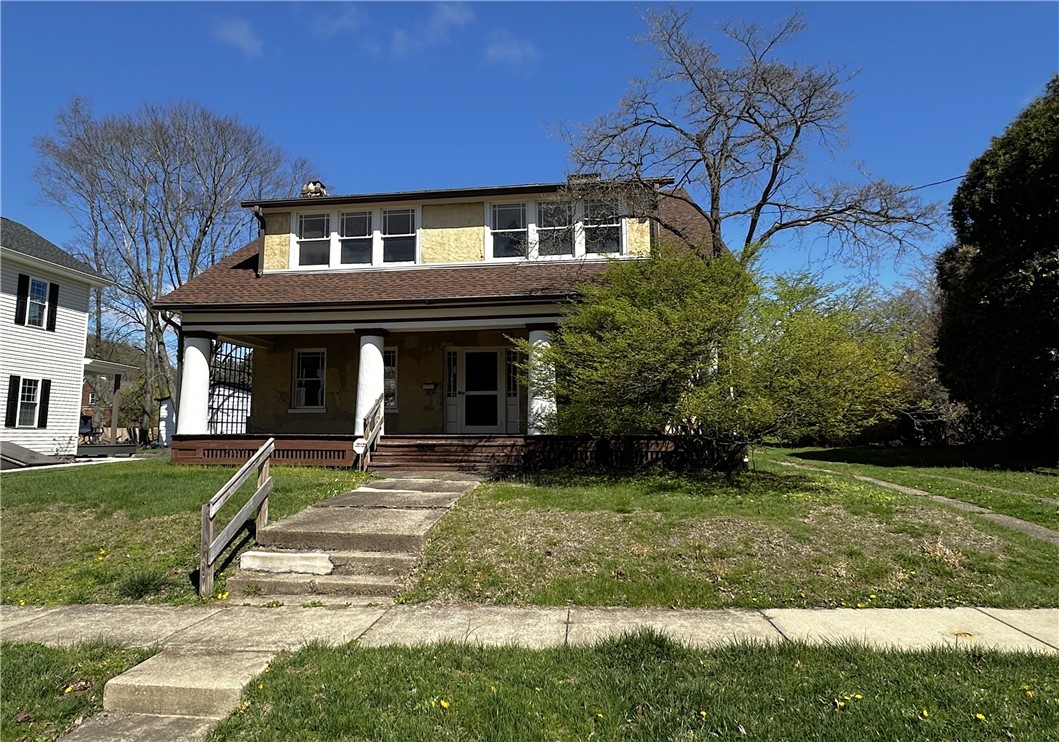 919 Oak Street