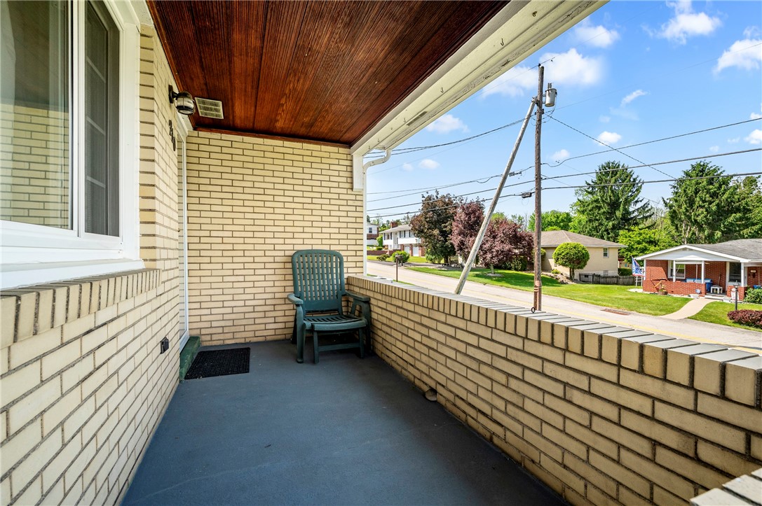 210 Margaret Ave