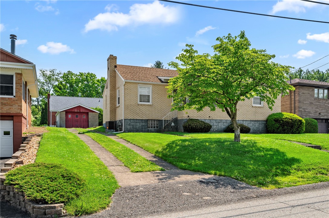 210 Margaret Ave