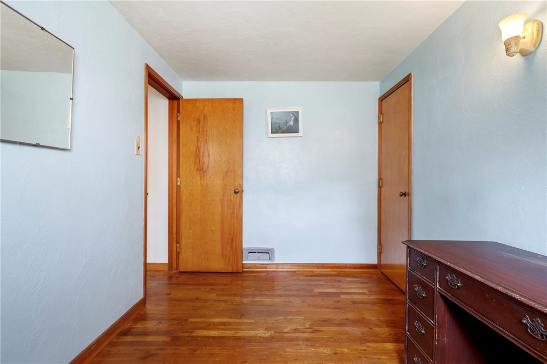 210 Margaret Ave