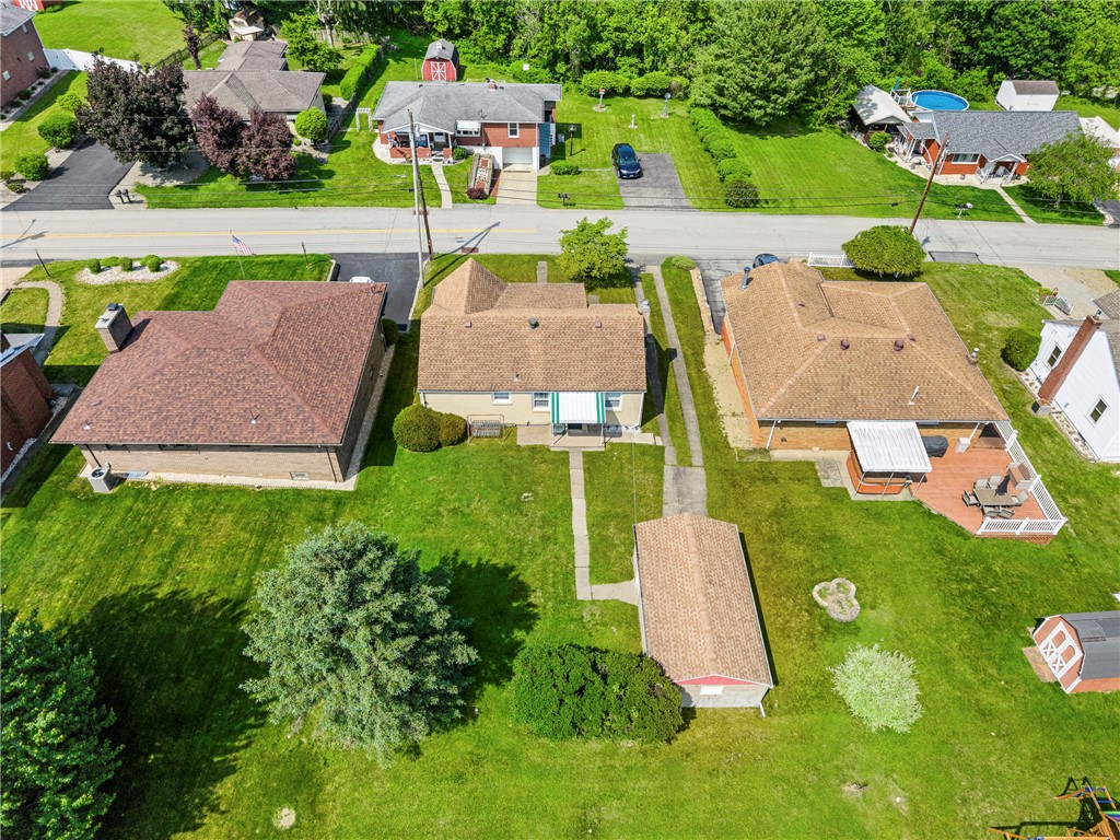 210 Margaret Ave