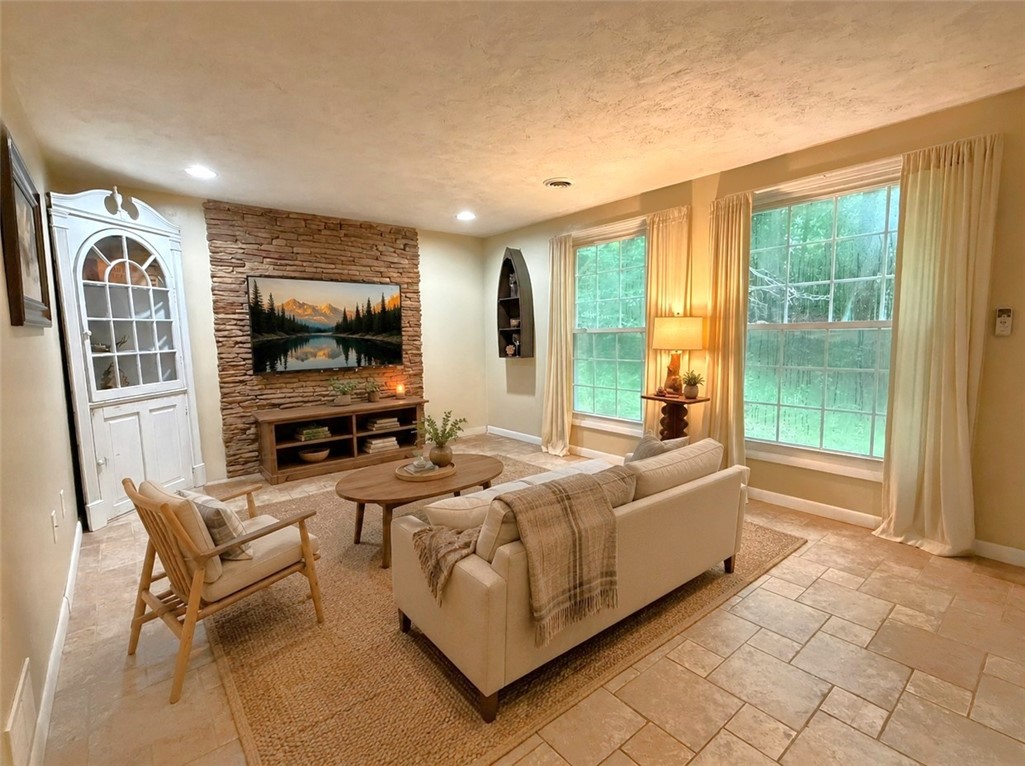 126 Brallier Drive