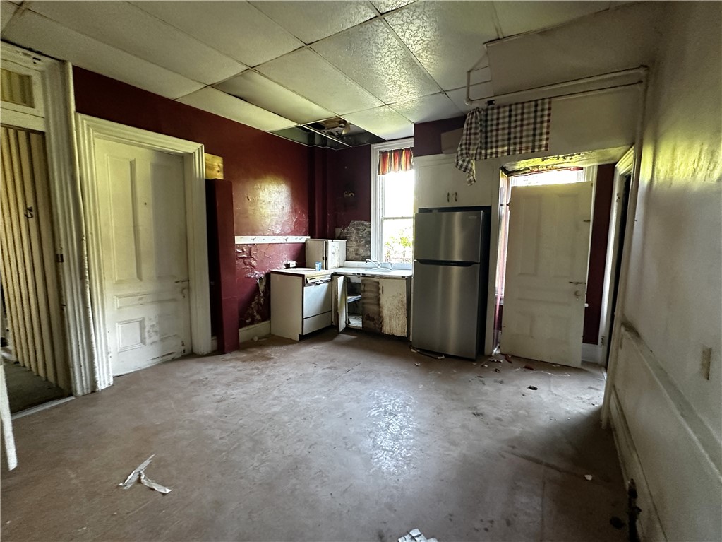 251 N Walnut Street