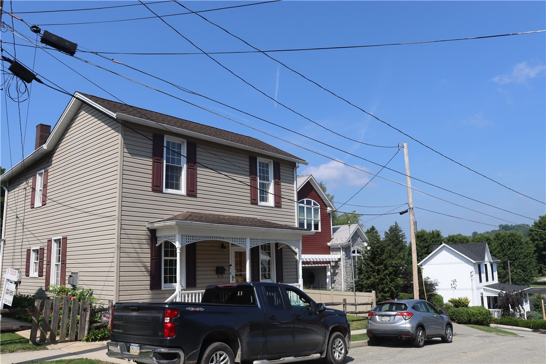311 W Church St