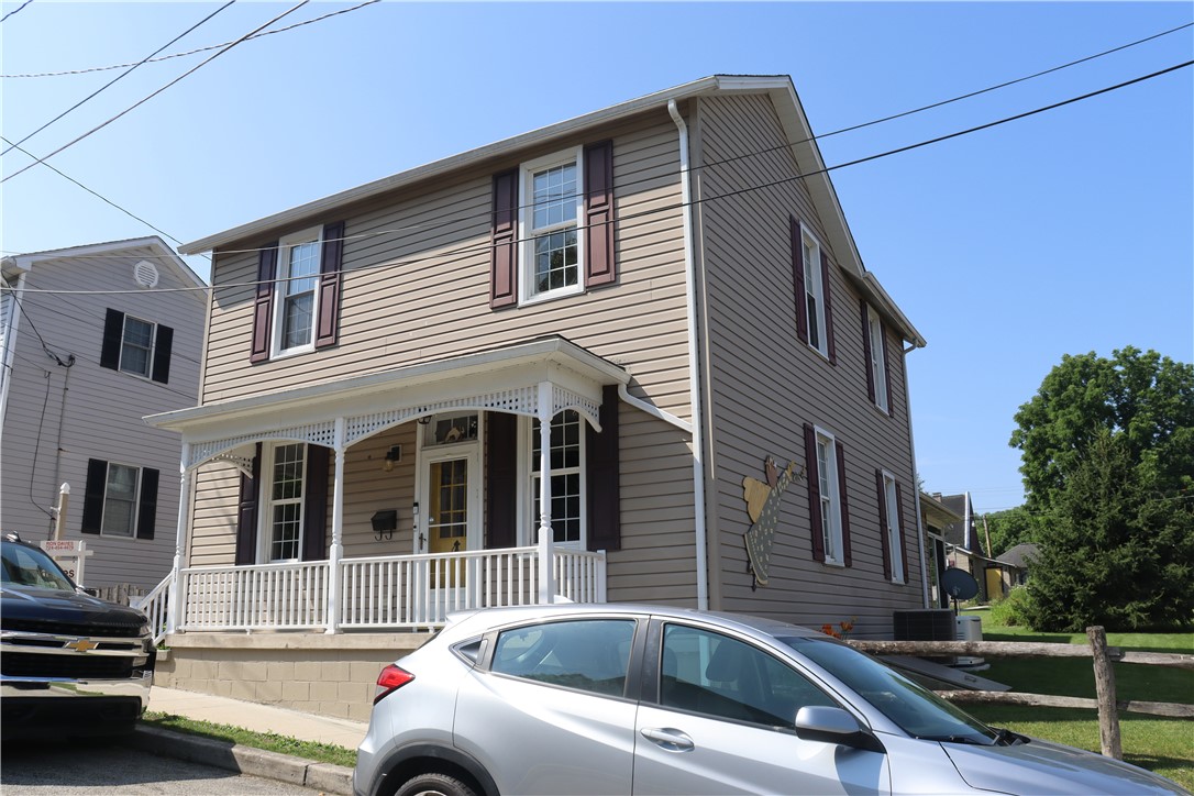 311 W Church St