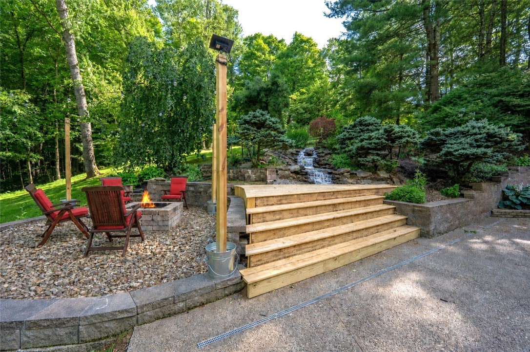168 Lundquist Rd