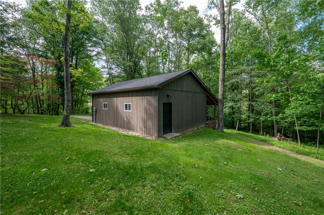 168 Lundquist Rd