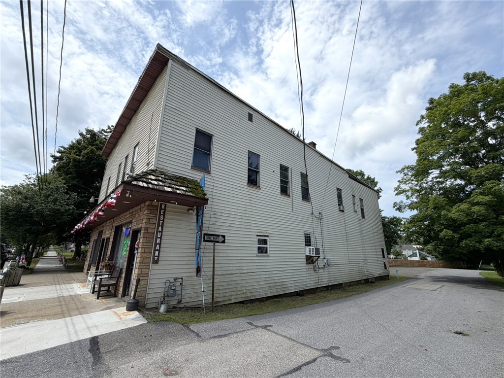 182 Ligonier Street