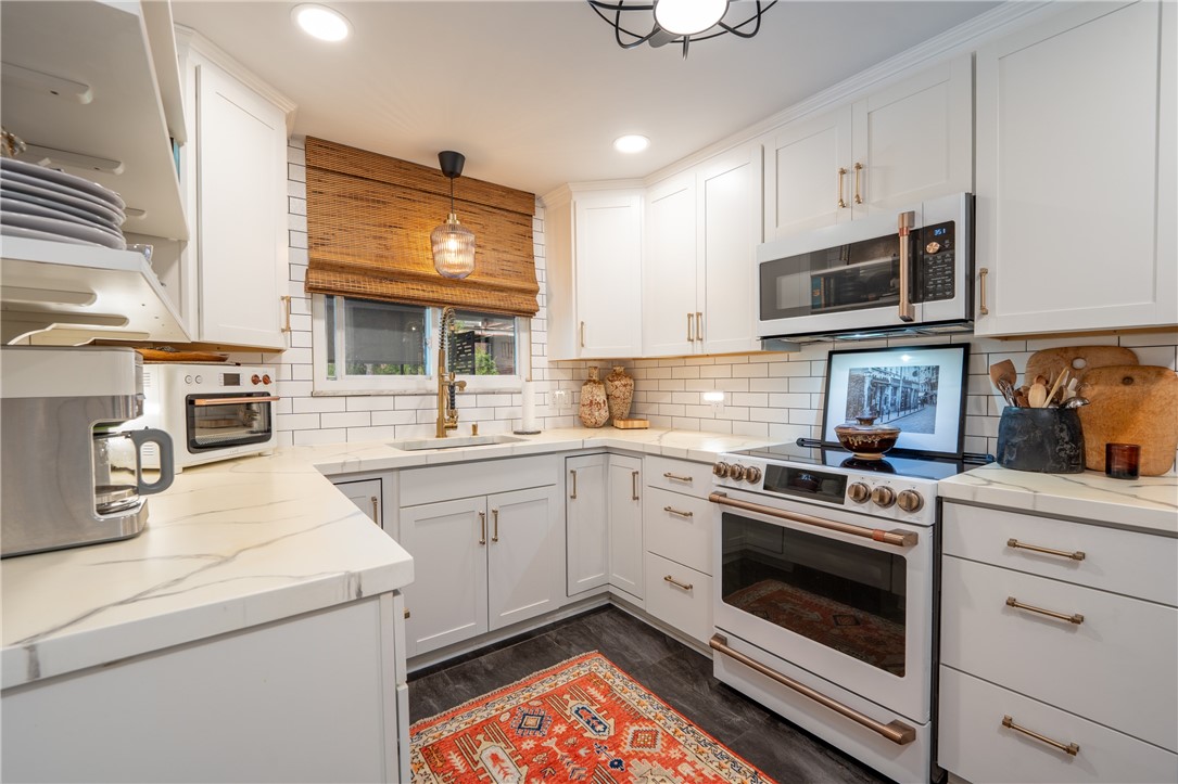 214 W Main Street
