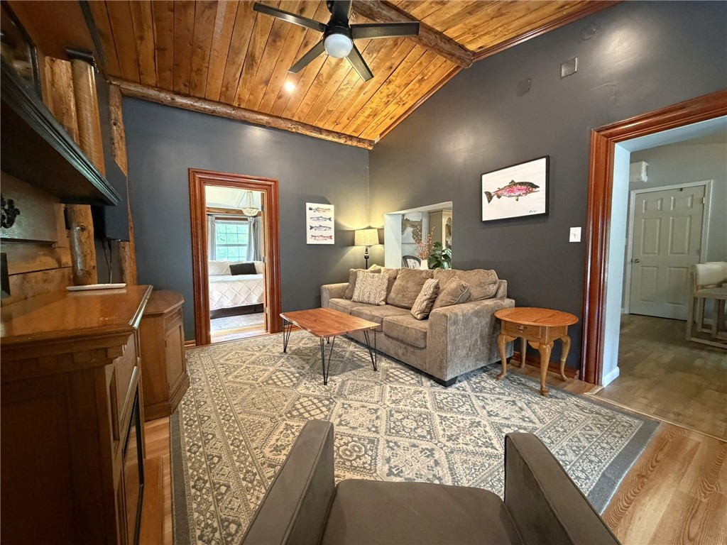 113 Goldenrod Lane
