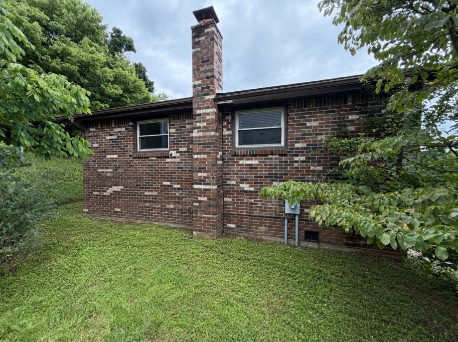 631 Wellington Drive