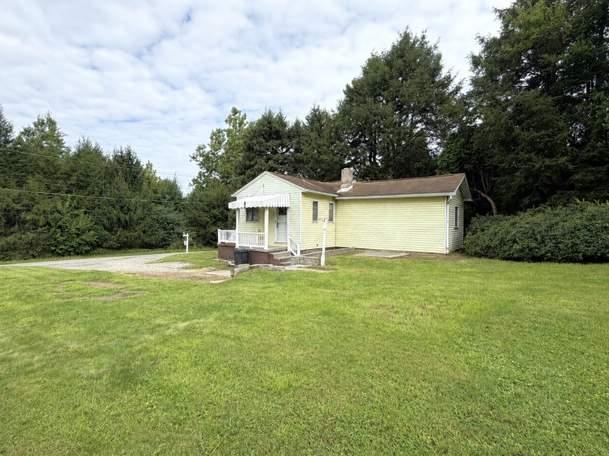 403 Bridgeport Road
