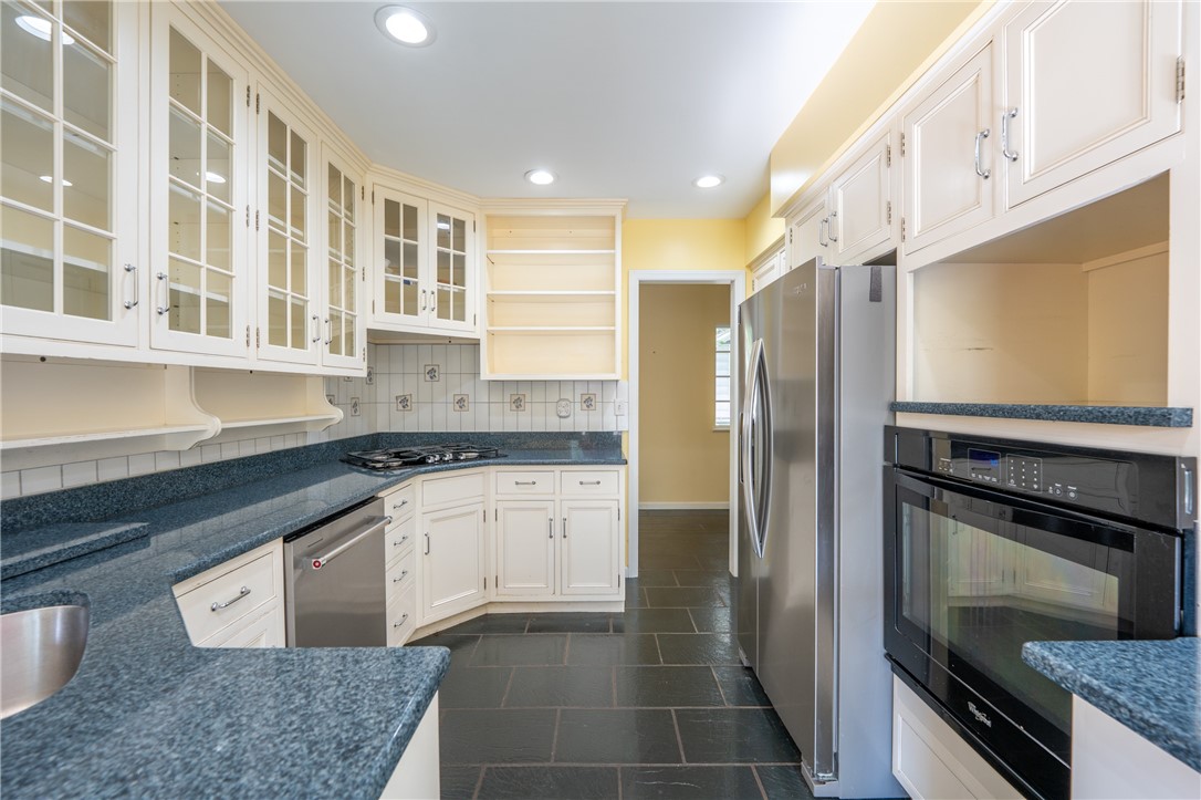 117 Tall Timber Drive