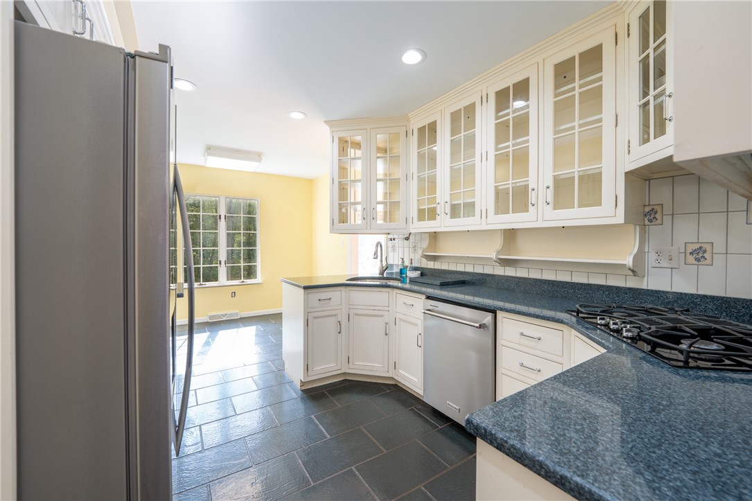 117 Tall Timber Drive