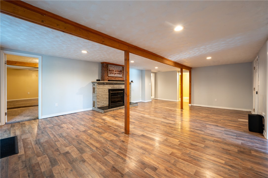 1571 Darlington Road