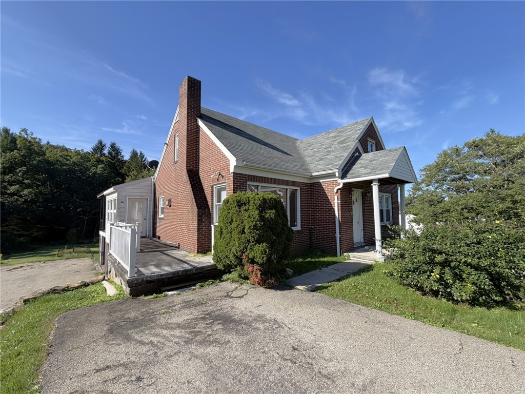 1047 W Main Street