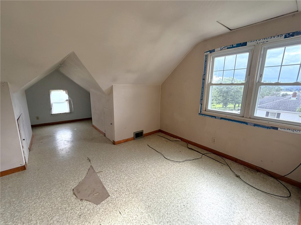 1047 W Main Street