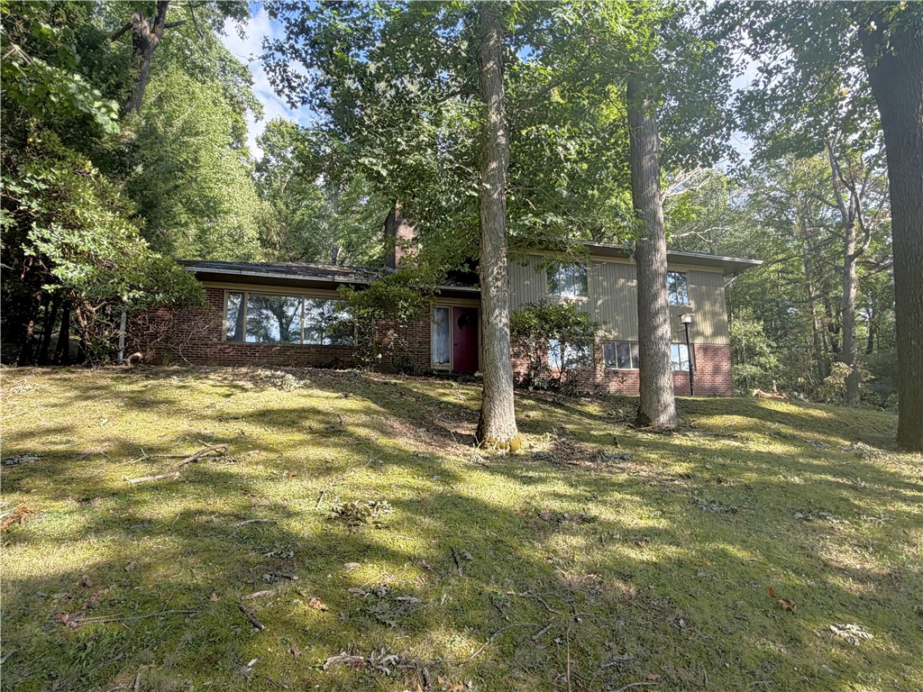 818 Fender Lane