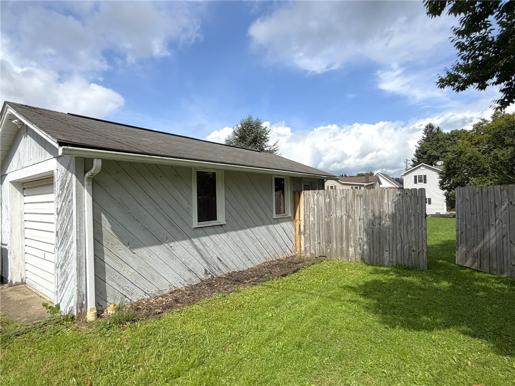 307 W Church Street